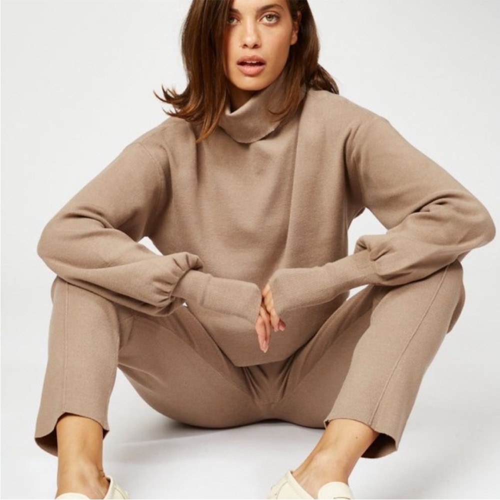 Silk & Salt Luxe Lounge Set Taupe Knit Two Piece Sweater Pants New Small $150